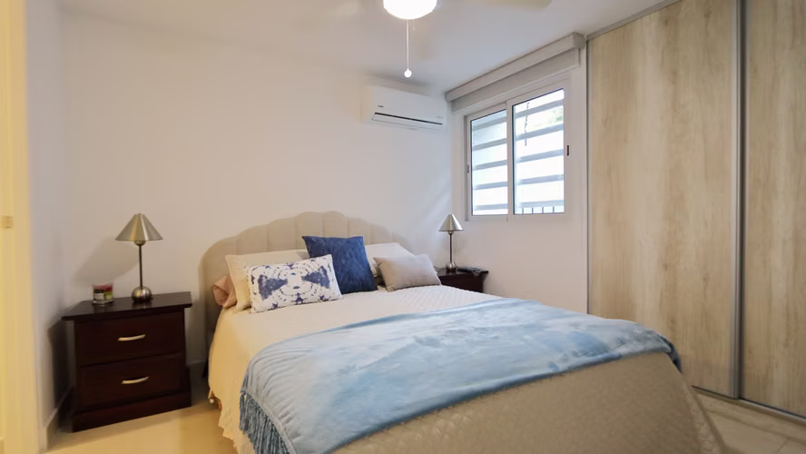 Apartamento en Alquiler - Panamá Viejo Residences - Amueblado