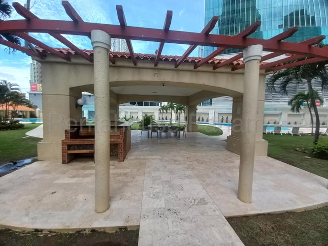 Venta de Apartamento con Vista Al Mar en Punta Pacifica 26*6278Mfk