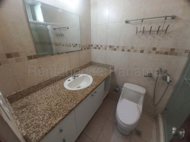 Venta de Apartamento con Vista Al Mar en Punta Pacifica 26*6278Mfk