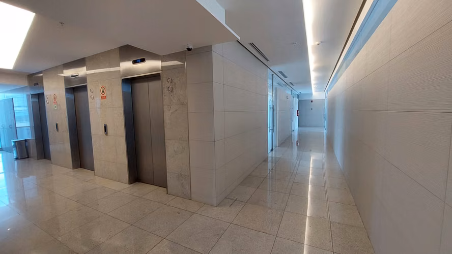 Alquiler Local comercial, Boulevar del Este, planta baja. JR - Imagen 6