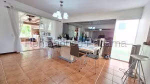 Venta de Casa con 249m2 en Playa Blanca PH Decameron 25-4627SR