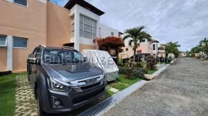Venta de Casa con 249m2 en Playa Blanca PH Decameron 25-4627SR
