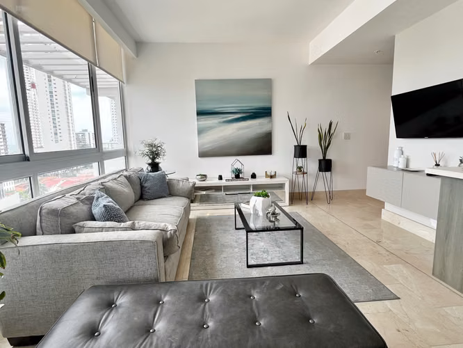 SE VENDE APARTAMENTO EN COCO DEL MAR PH PANORAMA