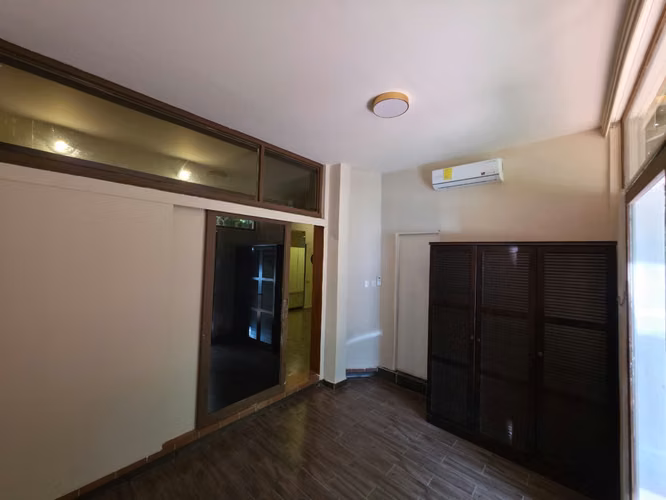 ALQUILER APARTAMENTO LA CRESTA BELLA VISTA - Imagen 4