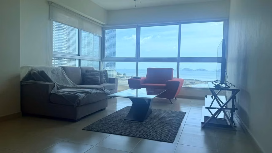 Alquilo apartamento amoblado en PH Grand Bay Tower Ave Balboa