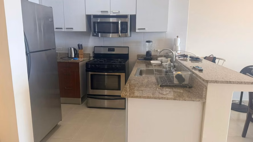 Alquilo apartamento amoblado en PH Grand Bay Tower Ave Balboa