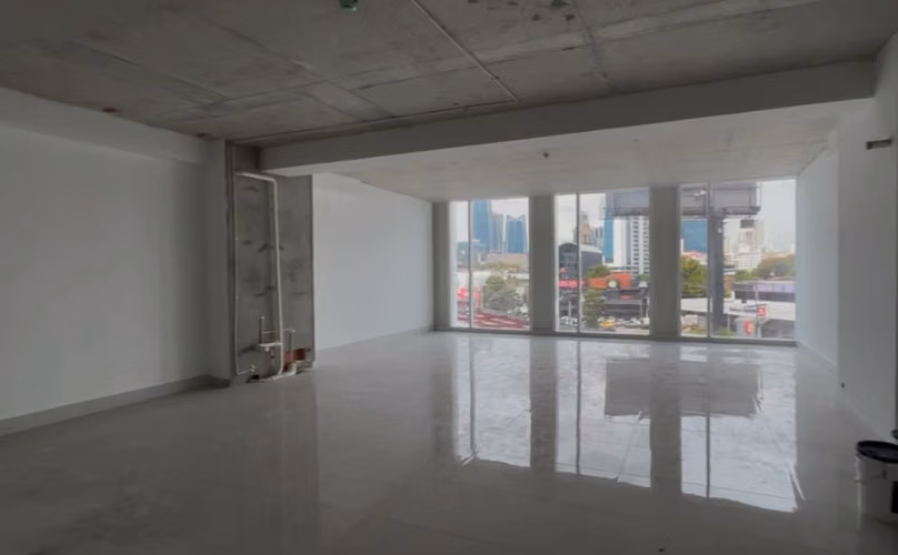 VENTA DE OFICINA EN THE TOWERS BUSINESS PLAZA CALLE 50 - Imagen 1