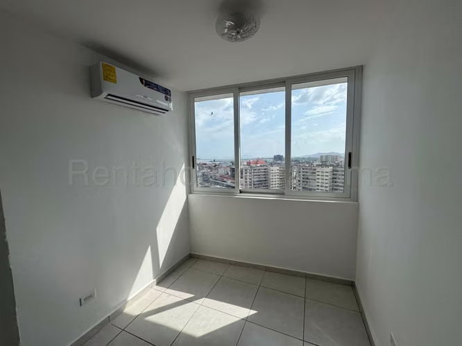 Vendo apartamento en Avenida Balboa