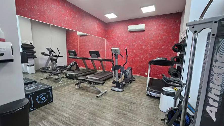Melissa Foster Luxury vende apartamento en PH SIMJA, Altos del Golf.. MFR1956