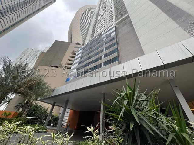Venta PH Oasis on the Bay JM