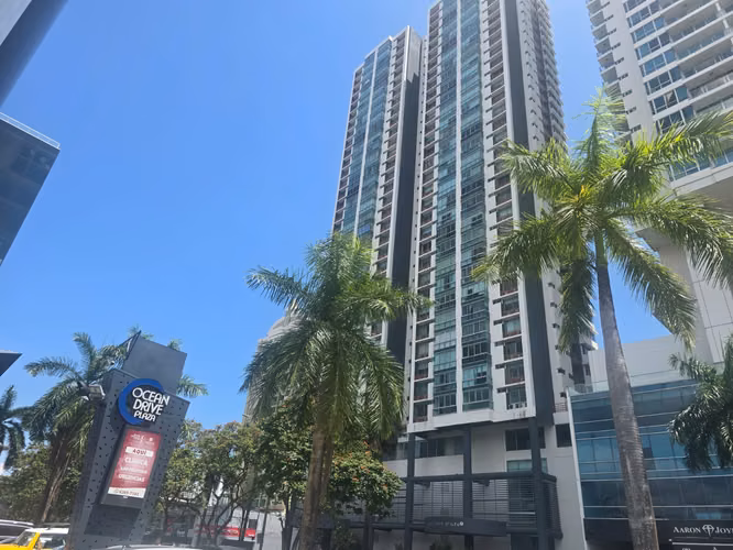 Venta de Plaza Comercial, Costa del Este. Panamá. JR