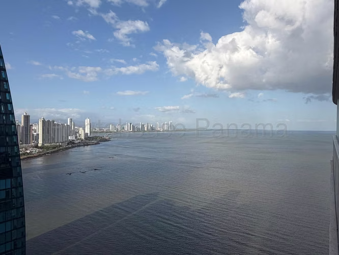 alquilo apartamento amoblado en punta pacifica OF 26-6300
