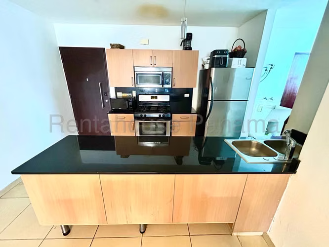 vendo apartamento en el cangrejo OF 26-5221