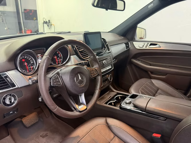 Mercedes Benz GLE - Imagen 7