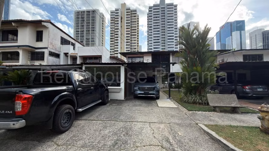 EN VENTA CASA DÚPLEX BELLAVISTA HQ - Imagen 2
