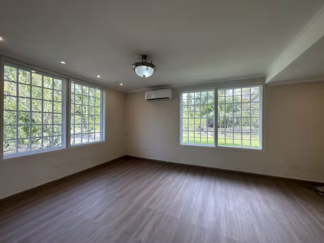 Casa remodelada en venta en Llanos de Curundu Albrook
