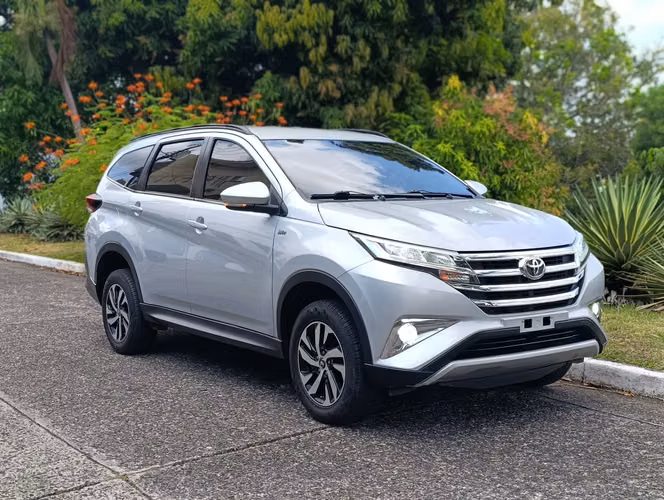 TOYOTA RUSH 2021 NEGOCIABLE
