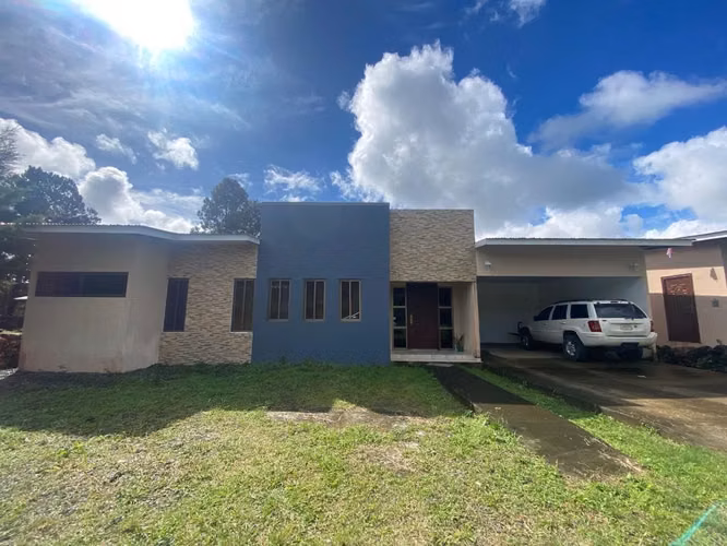 Se alquila casa en Boquete las Trancas amoblada 1,200