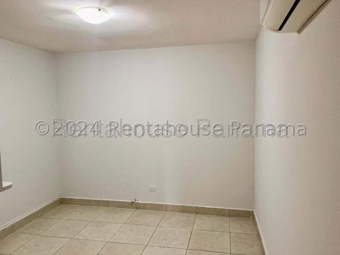 Apartamento en Venta en Condado del Rey JG