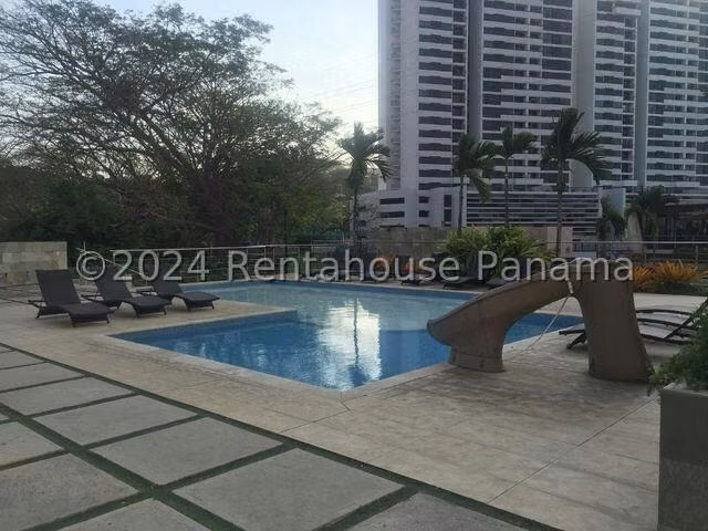 Apartamento en Venta en Condado del Rey JG