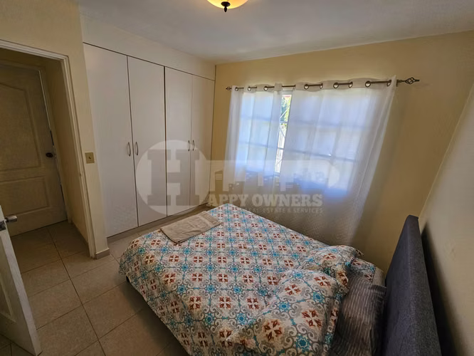 Alquiler de casa amoblada en Villas del Golf, Chitré