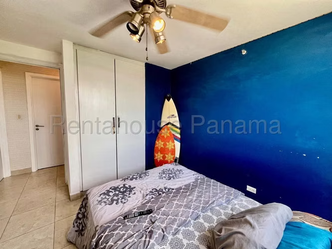 Apartamento en Venta en Condado del Rey JG