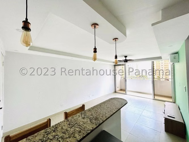 Apartamento en Venta en Torres de Toscana Condado del Rey 24YCG9815