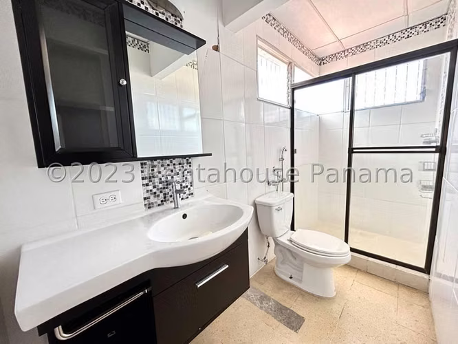Casa en Venta Altos de Santa Maria 24YCG9814