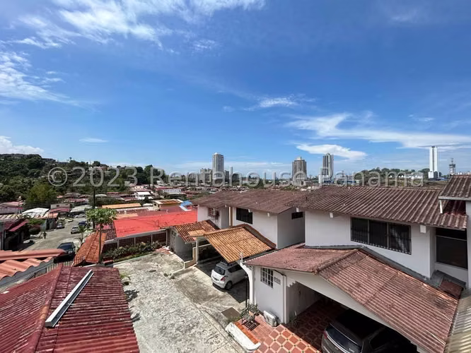 Casa en Venta Altos de Santa Maria 24YCG9814