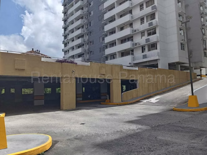 Apartamento en venta en Condado del Rey ABS