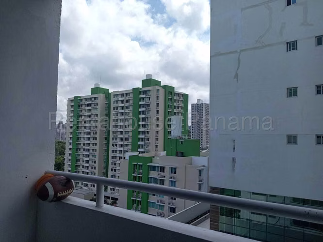 Apartamento en venta en Condado del Rey ABS