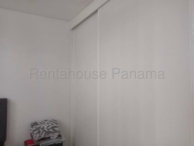 Apartamento en venta en Condado del Rey ABS