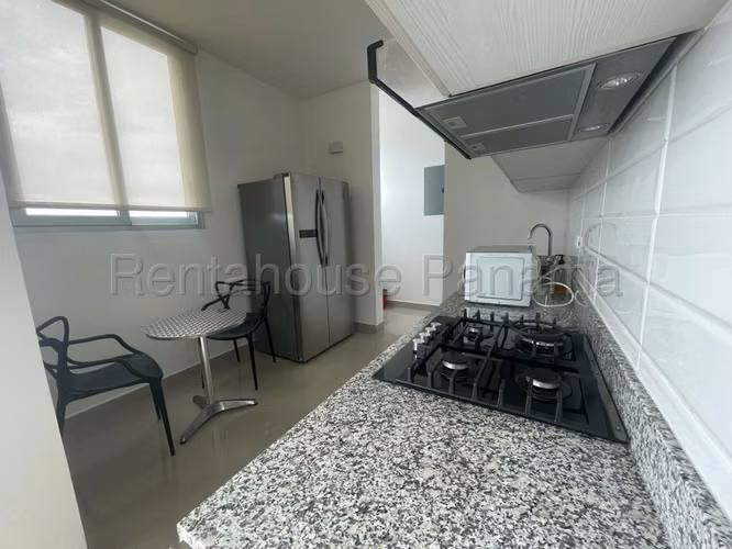 Alquilo apartamento en San Francisco - Imagen 3