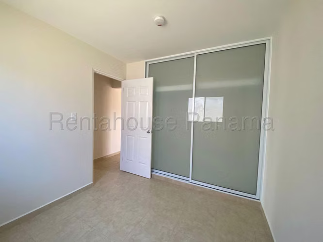 Alquilo Casa Nueva en Arboledas, La Chorrera ABS