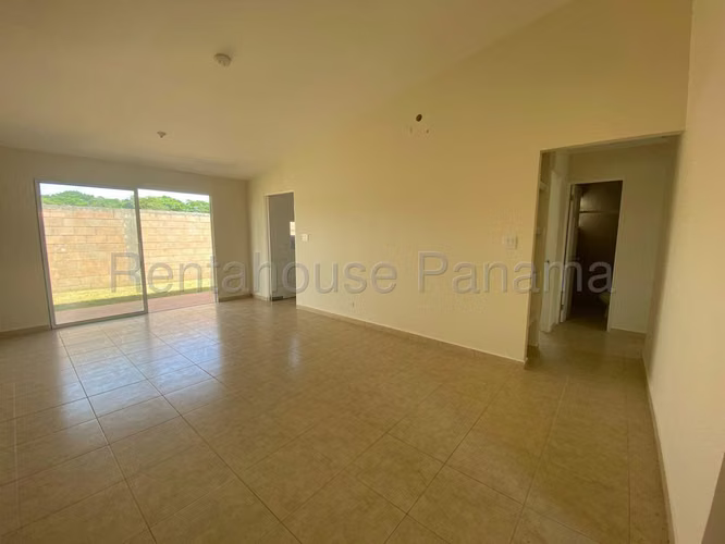 Alquilo Casa Nueva en Arboledas, La Chorrera ABS