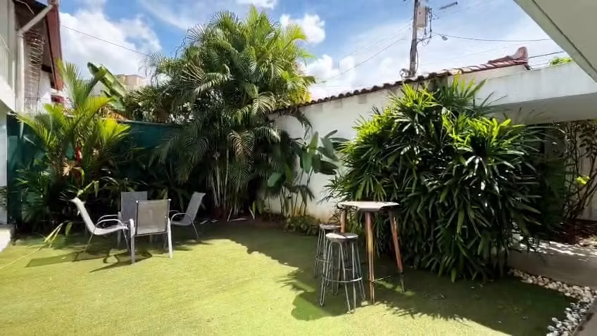 Venta de Casa en La Alameda, 348m² de terreno y 500m² de construcción - Imagen 3