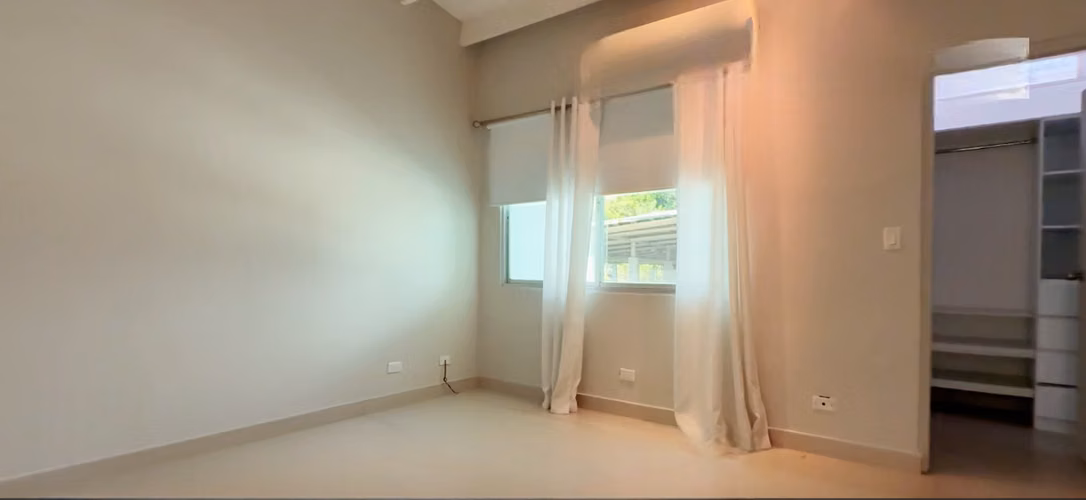 Venta de Casa en La Alameda, 348m² de terreno y 500m² de construcción - Imagen 14