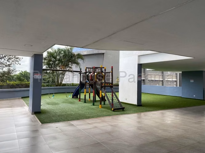 Se Vende Apartamento en El Cangrejo VLU26-6243