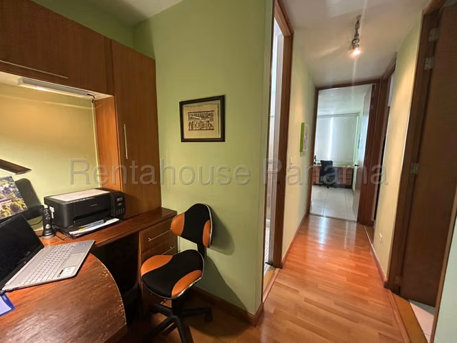 Se Vende Apartamento en El Cangrejo VLU26-6243