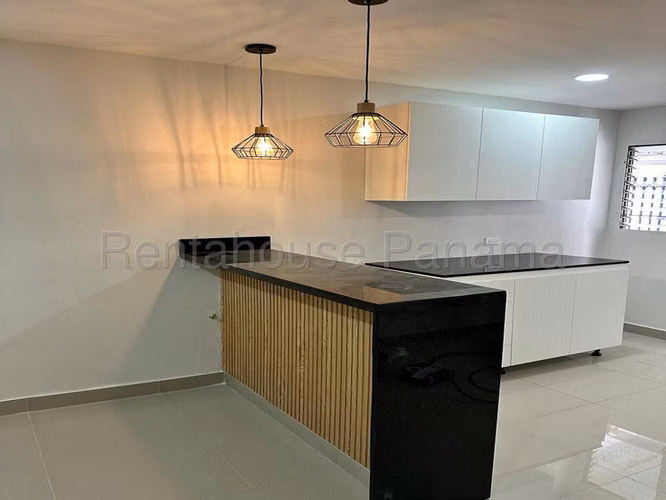 Se Vende Casa en San Francisco LA26-4569
