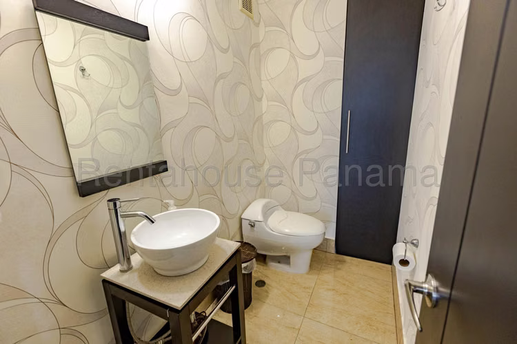 Se Vende Apartamento en San Francisco LA26-4851