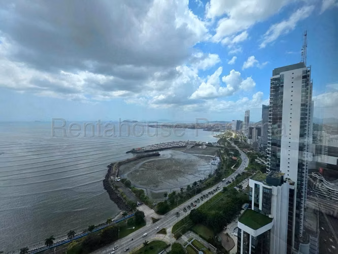 Alquiler de Apartamento en Av Balboa 26*6040Mfk