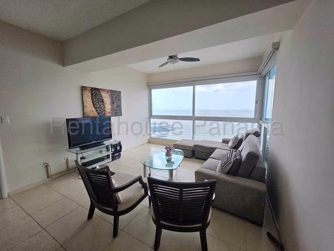 Apartment for rent on Av Balboa 26*6040Mfk