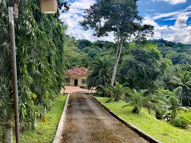 Se Vende villa frente al lago ¡oportunidad de inversión excepcional! - Imagen 8