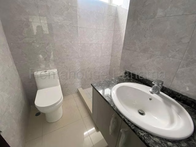 Venta PH Park Point JM