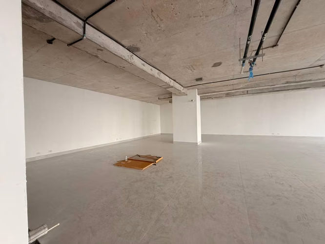 Oficina Amplia de 425 m² en The Towers Plaza en Alquiler - Imagen 7