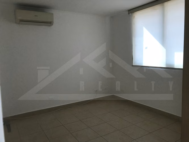 Venta de Apartamento en Villa de la Fuente – Amplio y Bien Ubicado - Imagen 4