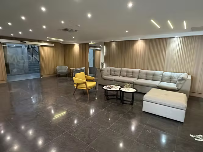 SE VENDE APARTAMENTO AMUEBLADO 82m2 EN PH MOON TOWER-PRECIO REDUCIDO