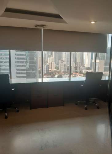 Vendo Céntrica Oficina Amoblada Torre Advance - Imagen 5