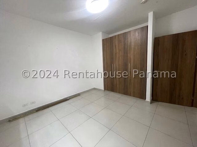alquilo casa en altos de panama OF 25-7912 - Imagen 13